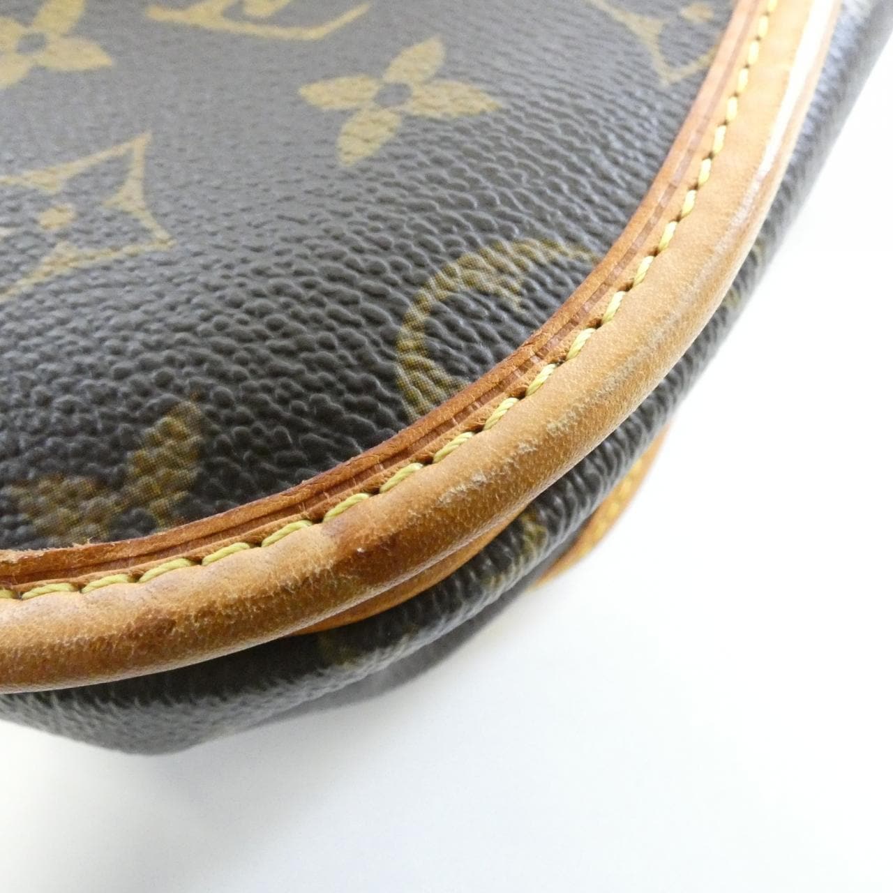 LOUIS VUITTON Monogram邮差 GM M40105 单肩包