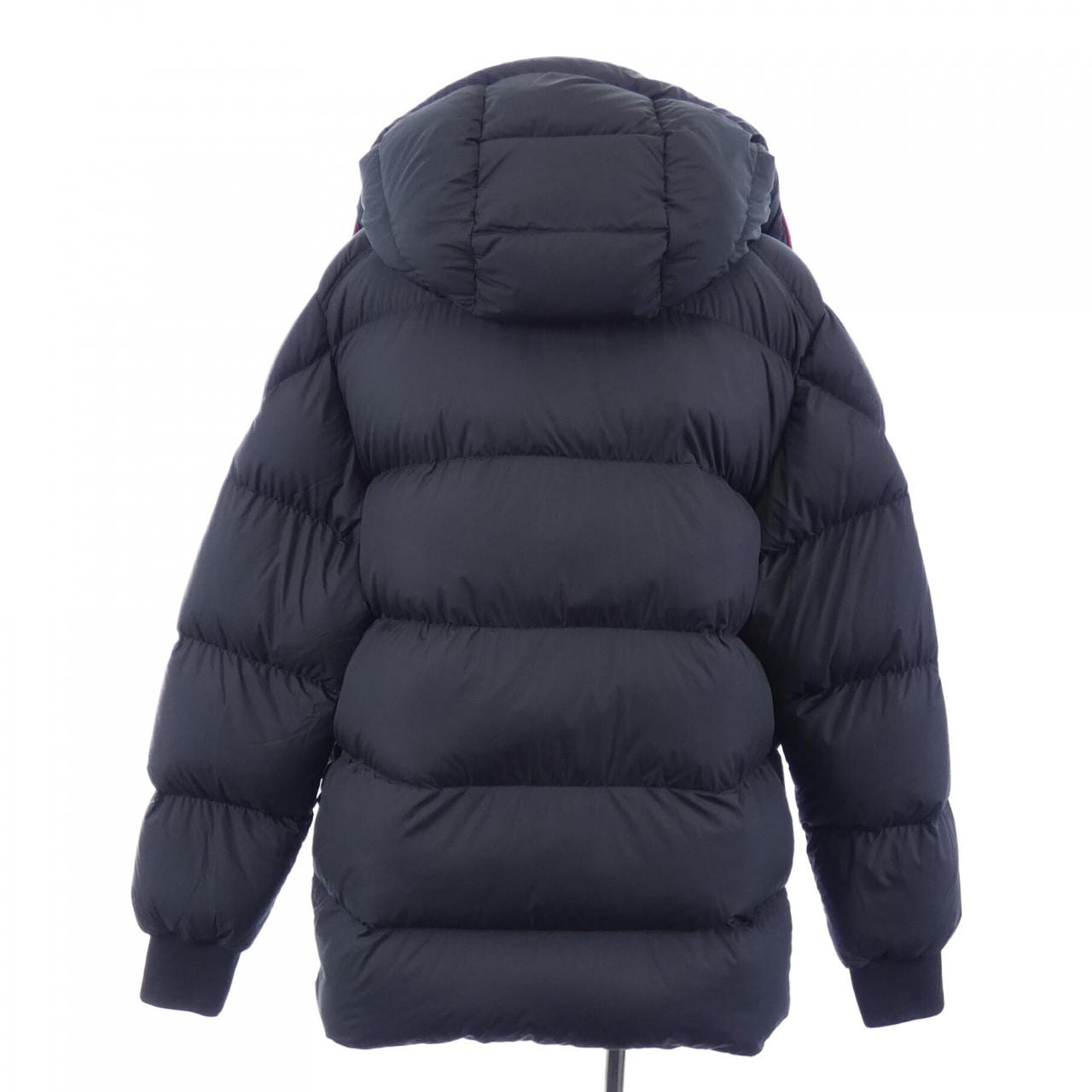 モンクレール MONCLER ダウンジャケット