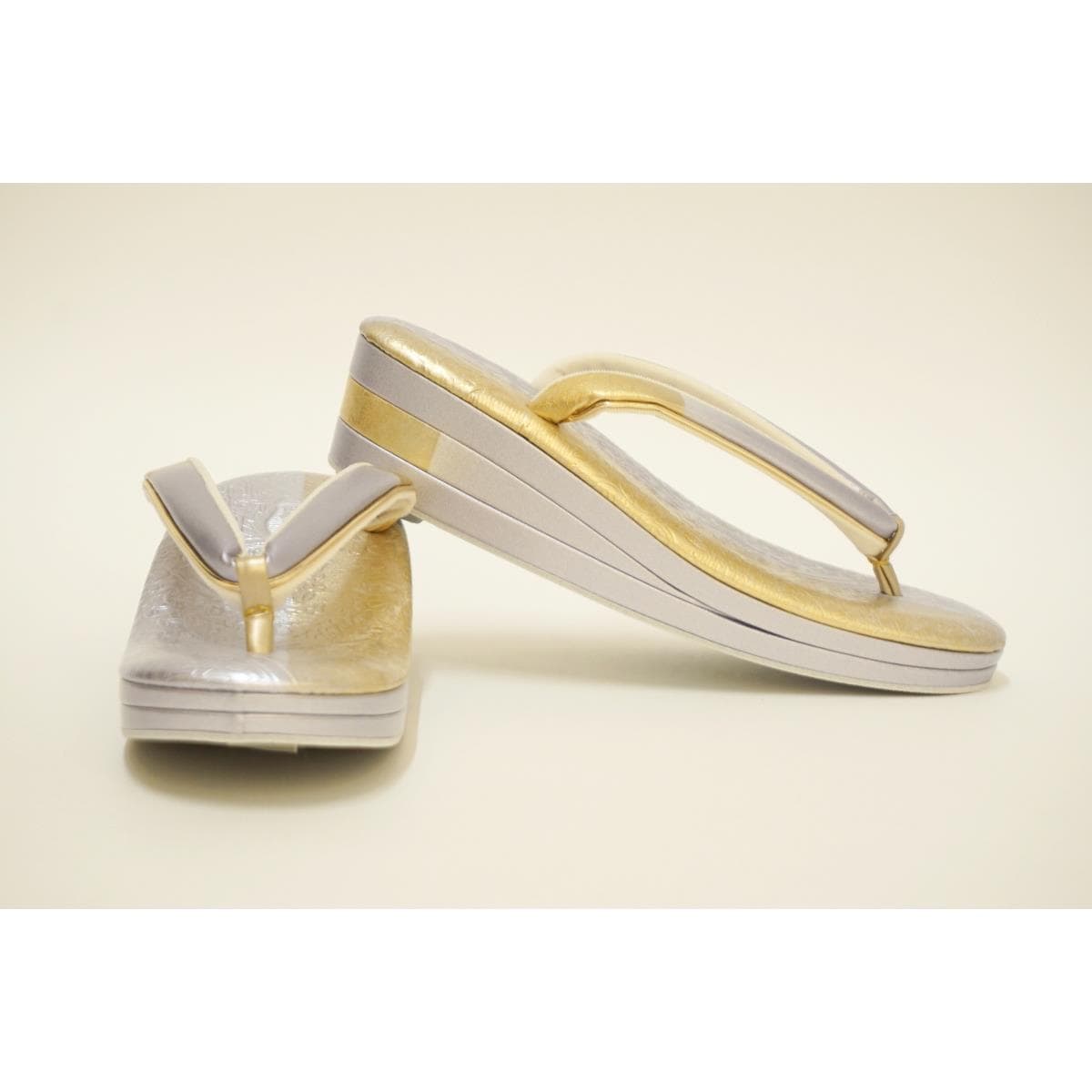 【新品】女草履　Ｍサイズ