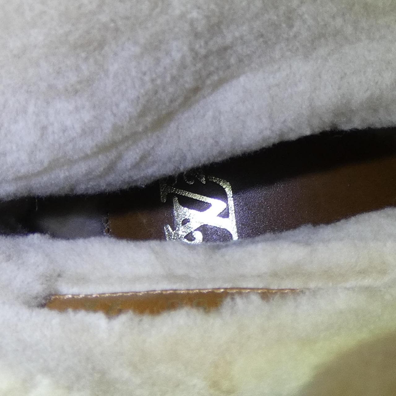 ルイヴィトン LOUIS VUITTON LVコージーライン　NIGO ブーツ