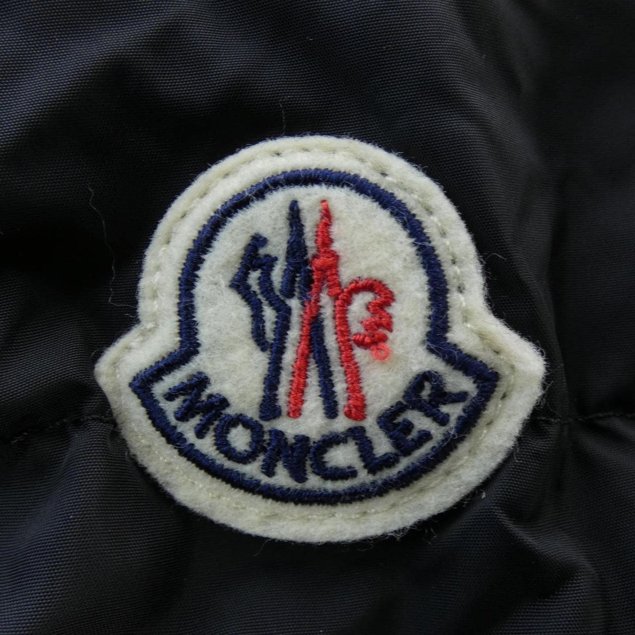 モンクレール MONCLER ダウンコート