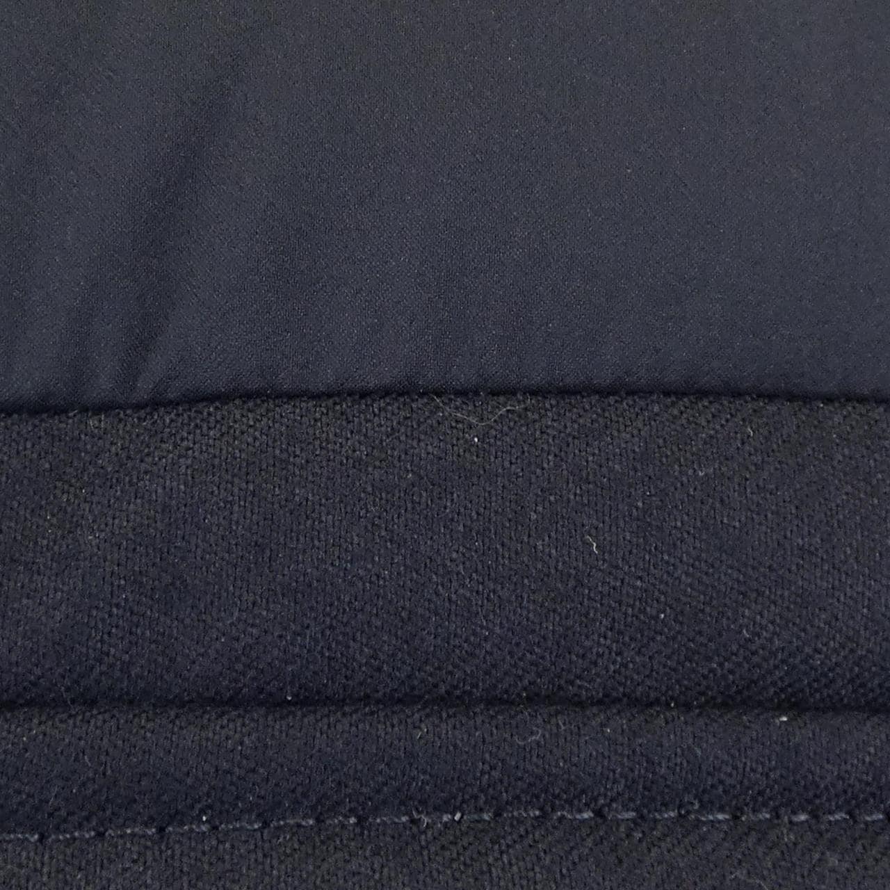 モンクレール MONCLER ダウンジャケット