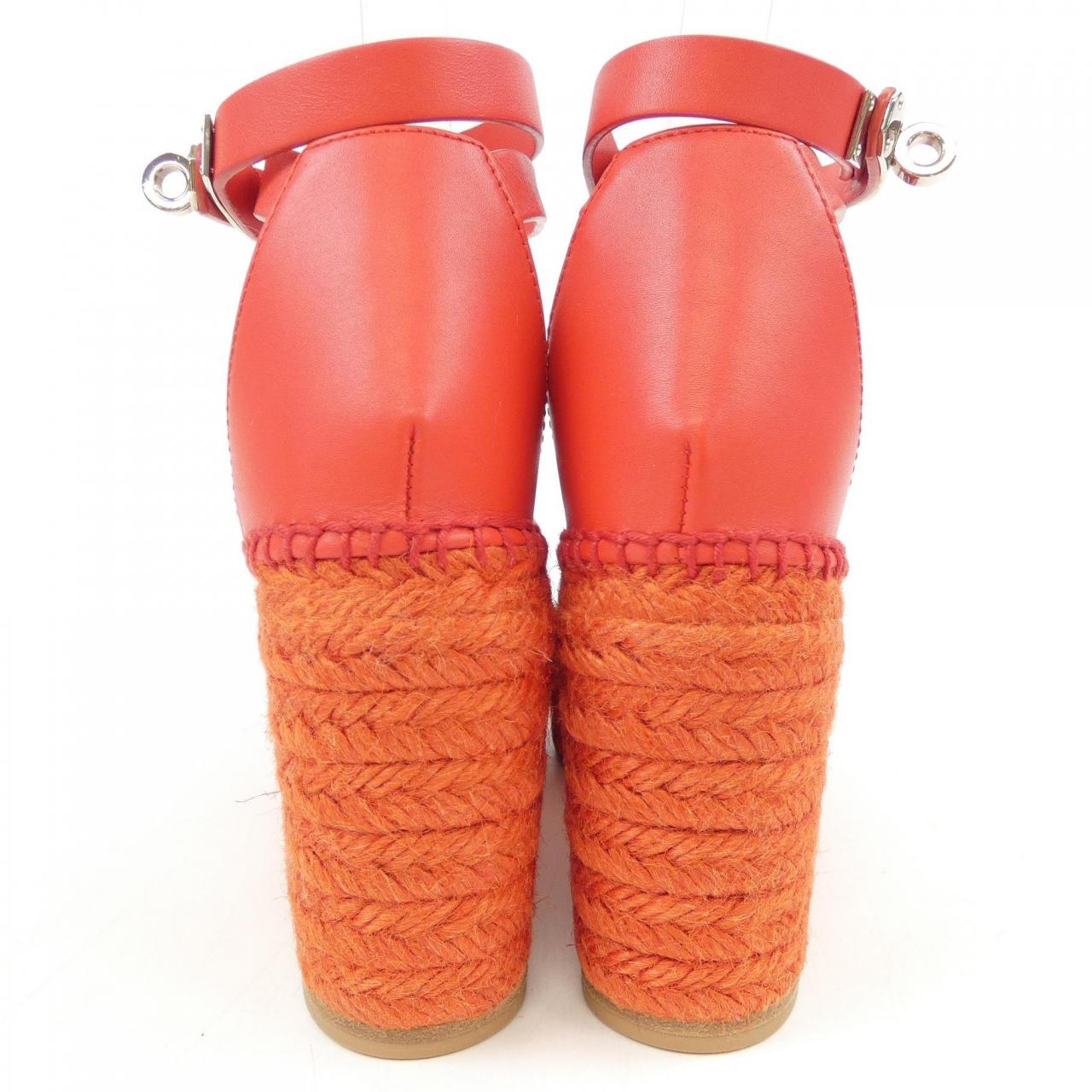 エルメス HERMES ティポリ TIPOLI ケリーバックル 191098Z サンダル