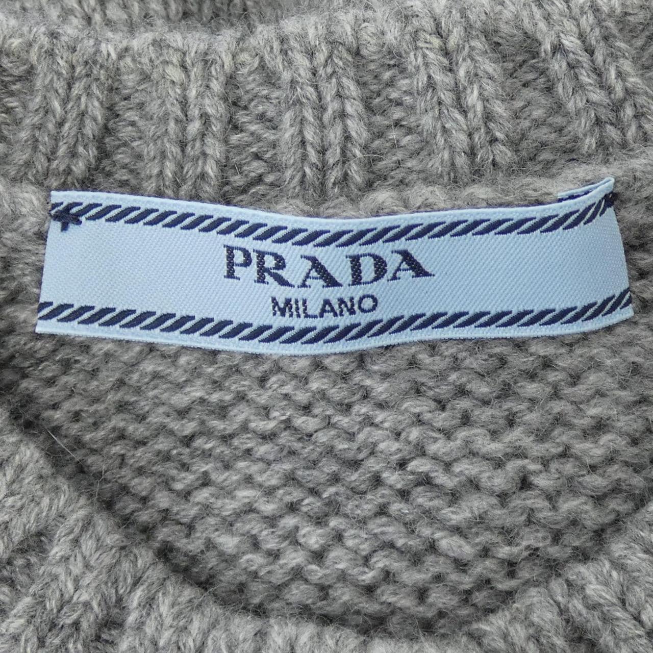 プラダ PRADA P25N78 SOOO 172D カーディガン