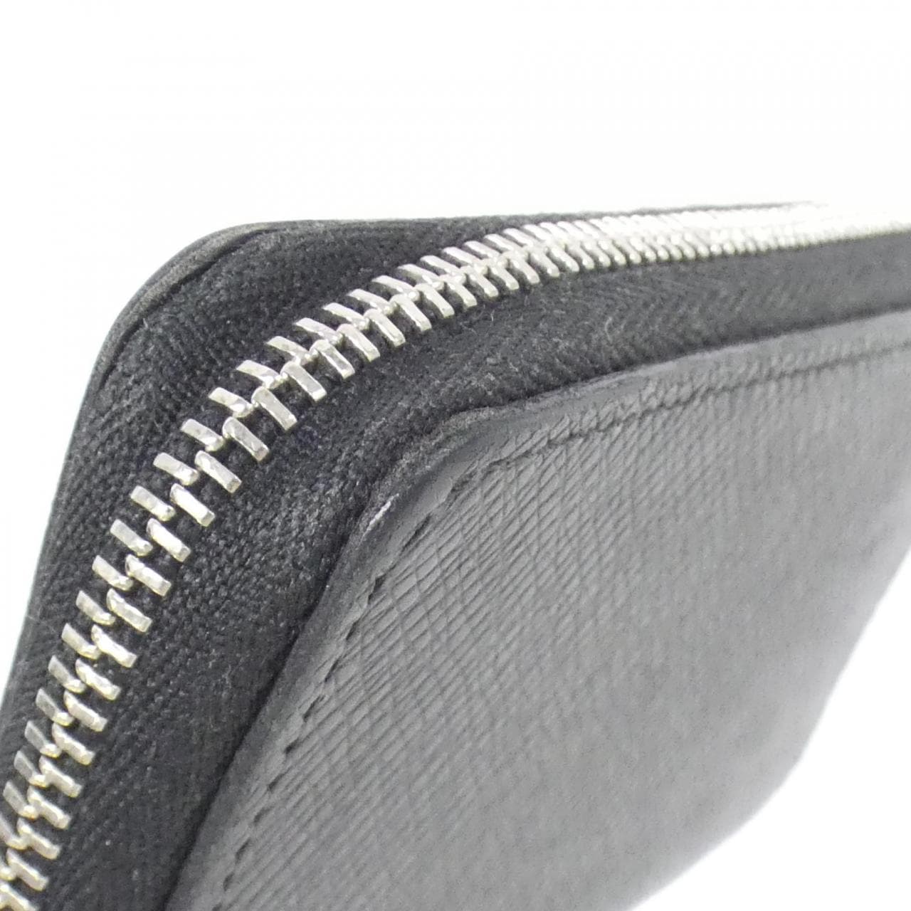 ルイヴィトン タイガ ジッピー コインパース M30511 コインケース