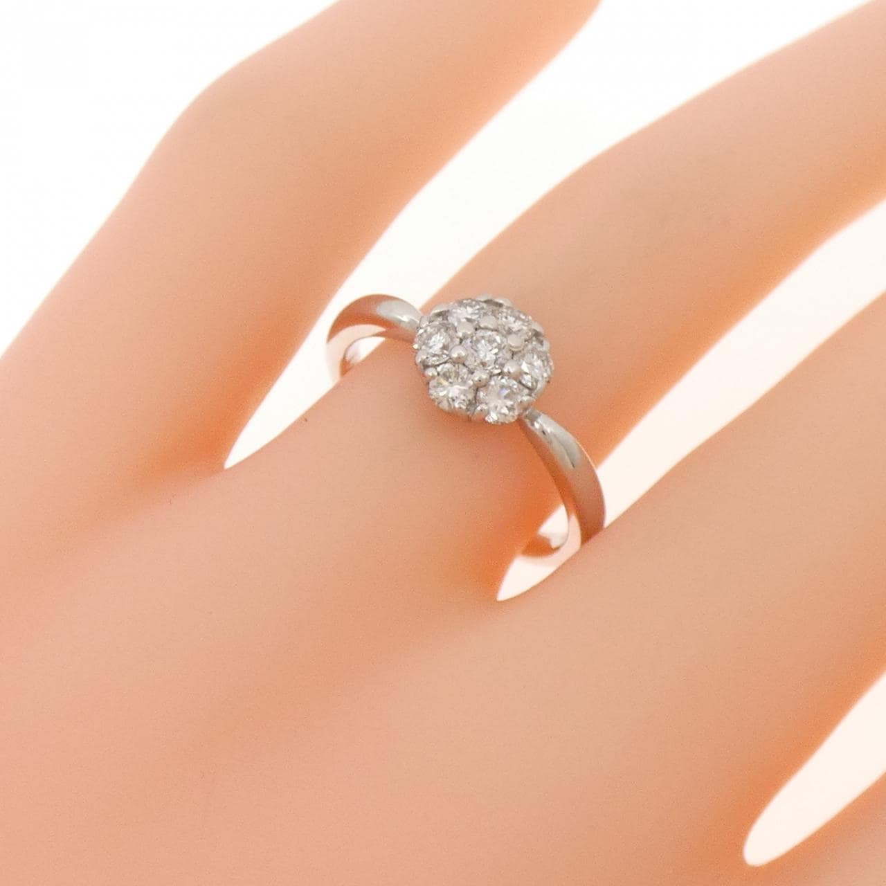 PT900 フラワー ダイヤモンド リング 0.50CT