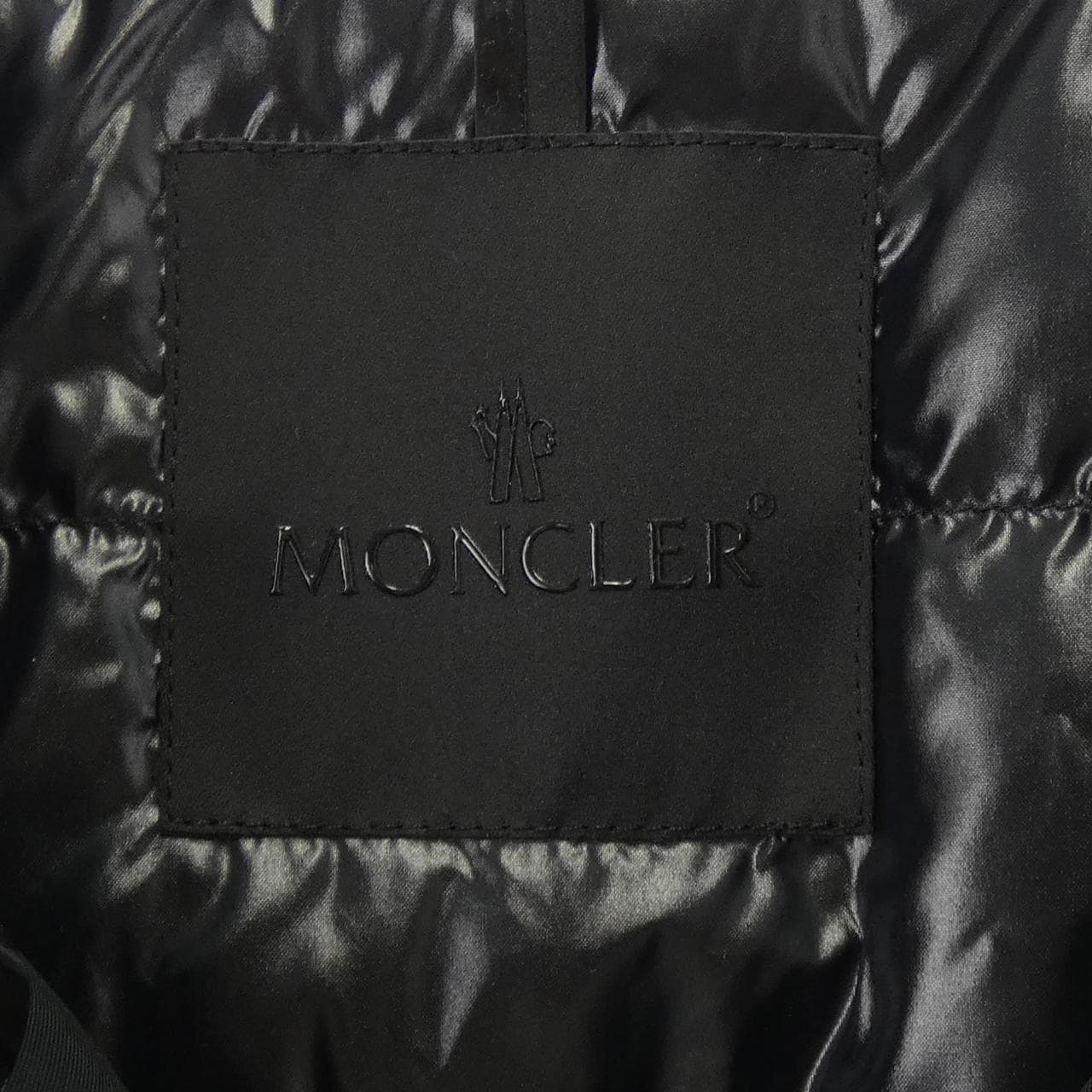 MONCLER蒙克勒羽绒服