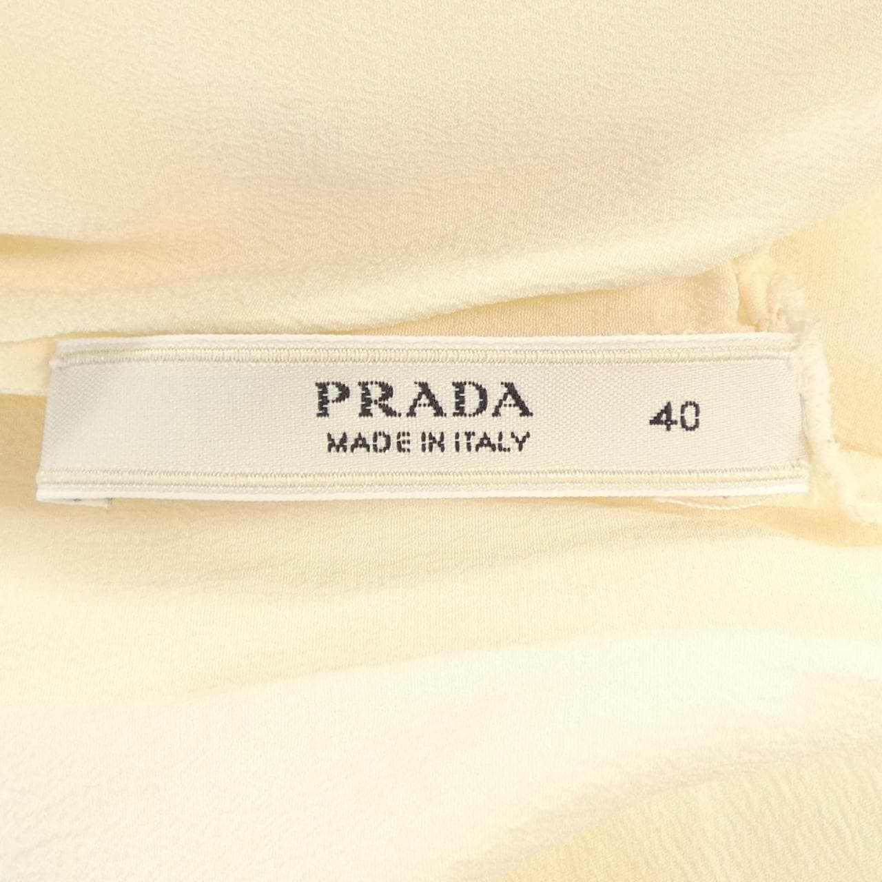 プラダ PRADA トップス