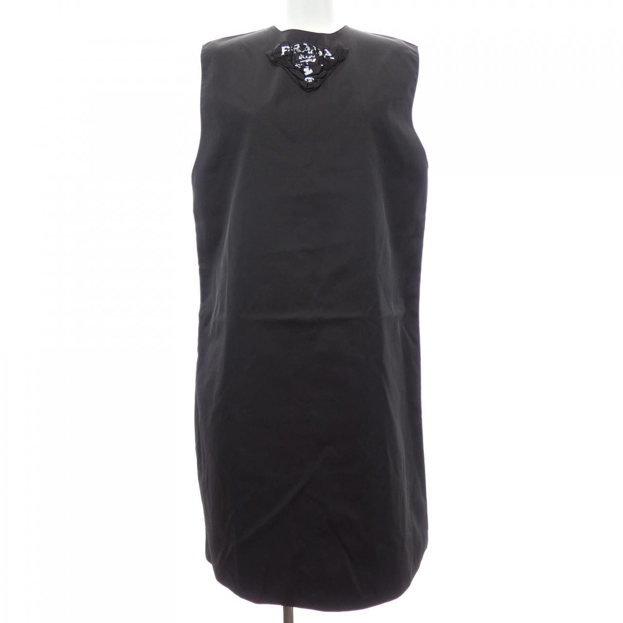 プラダ PRADA トライアングルロゴ　RE-NYLON 230652 S211 1WQ8 ワンピース
