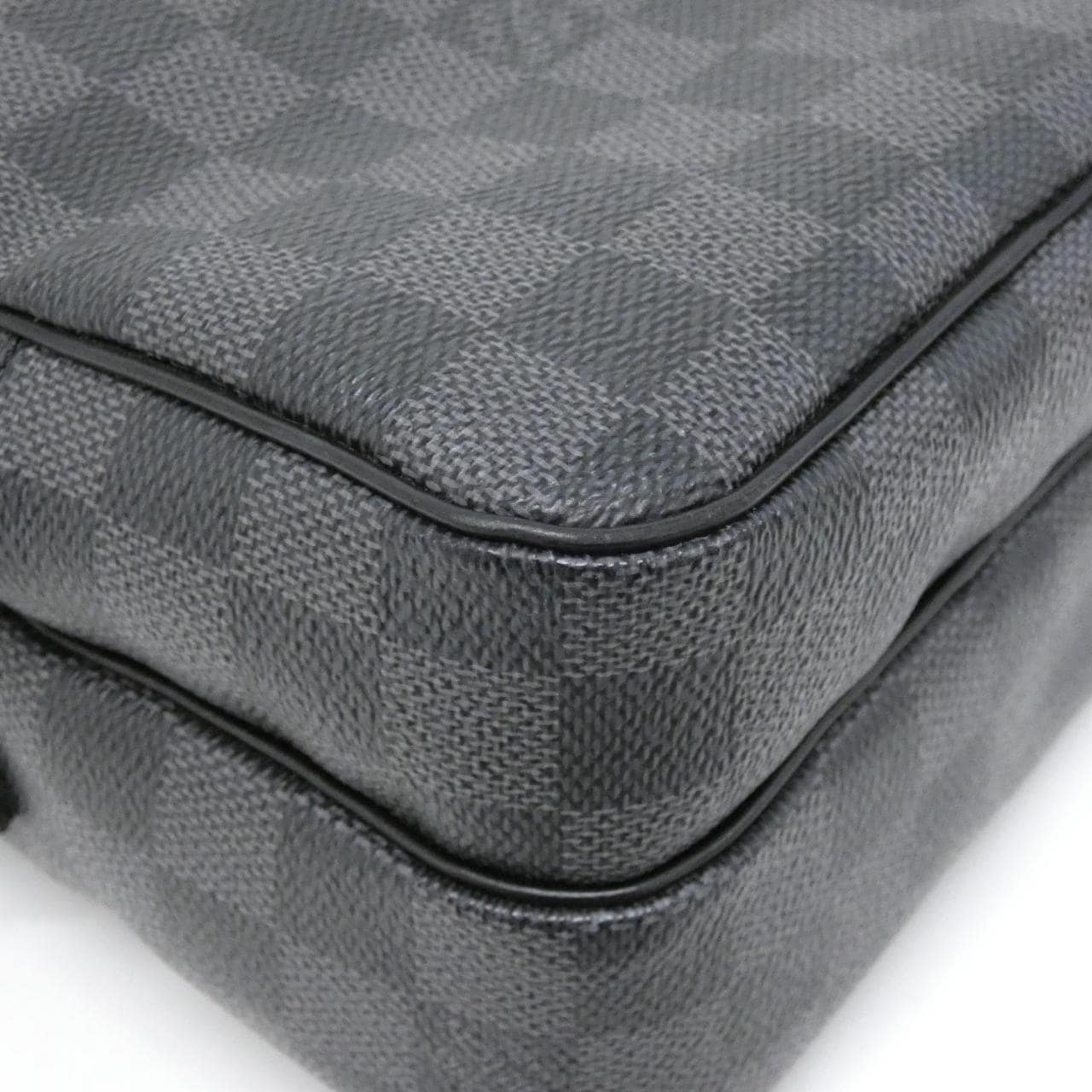 ルイヴィトン ダミエ グラフィット レム N41446 ショルダーバッグ