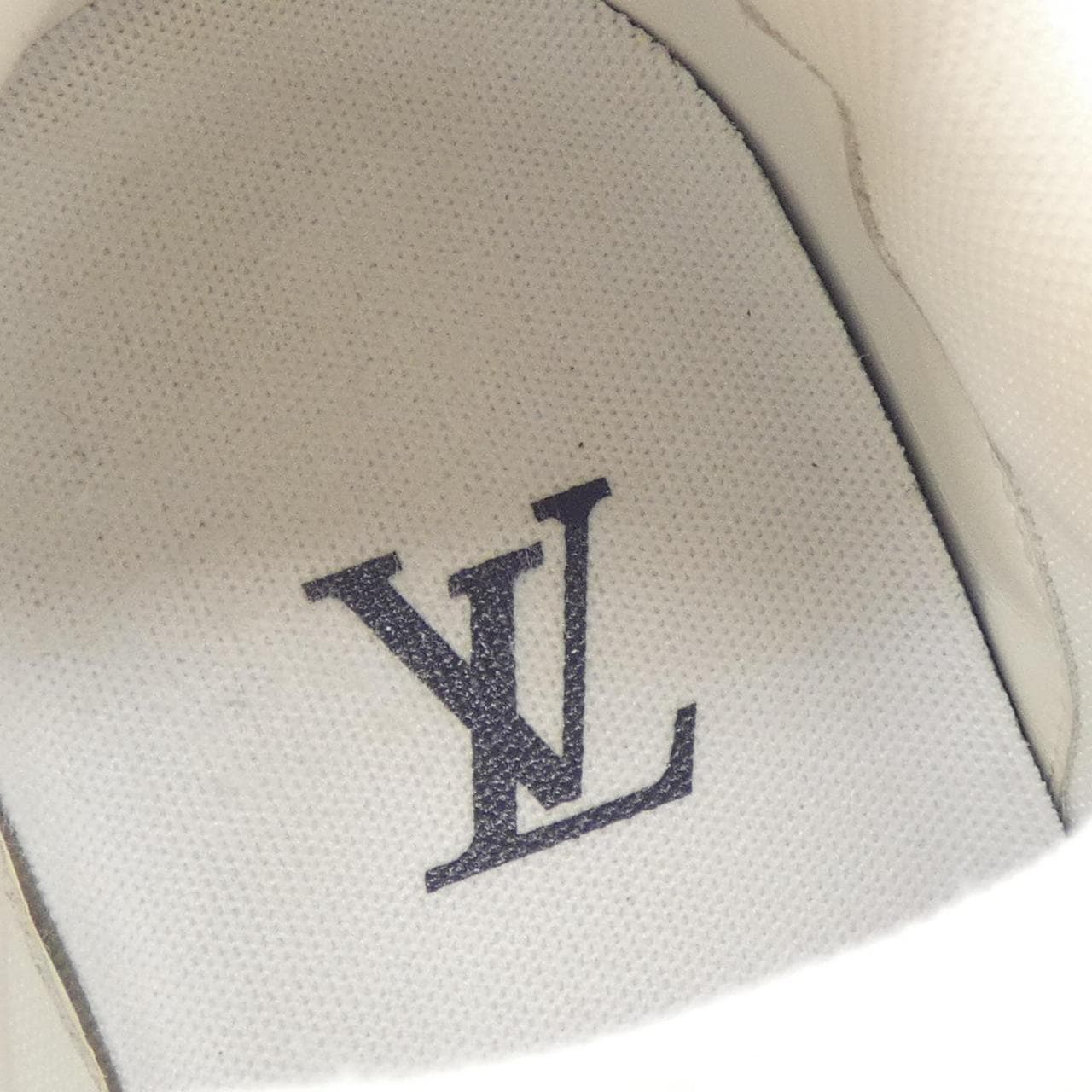 ルイヴィトン LOUIS VUITTON LVトレイナーライン スニーカー