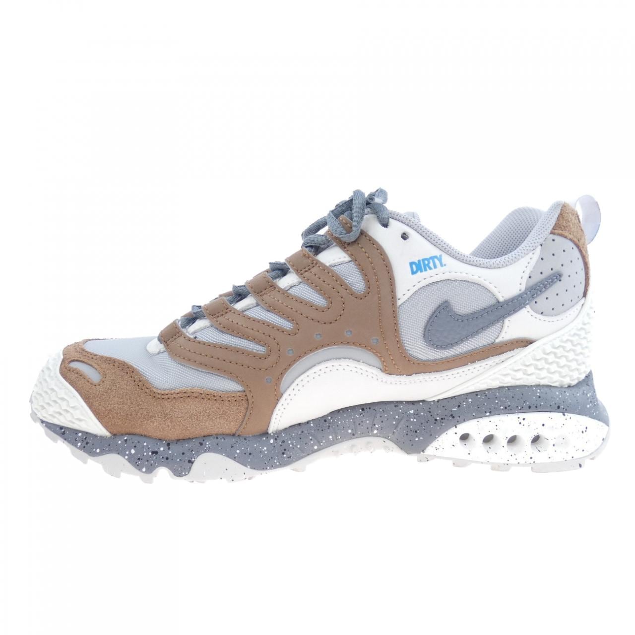 ナイキ NIKE FN7546-200 スニーカー