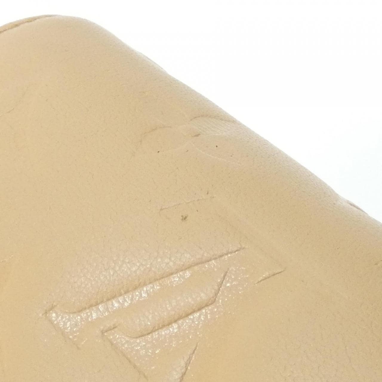 ルイヴィトン クッサン ポルトフォイユ ルー M81673 財布