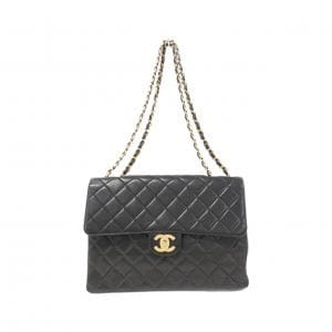 CHANEL shoulder bag