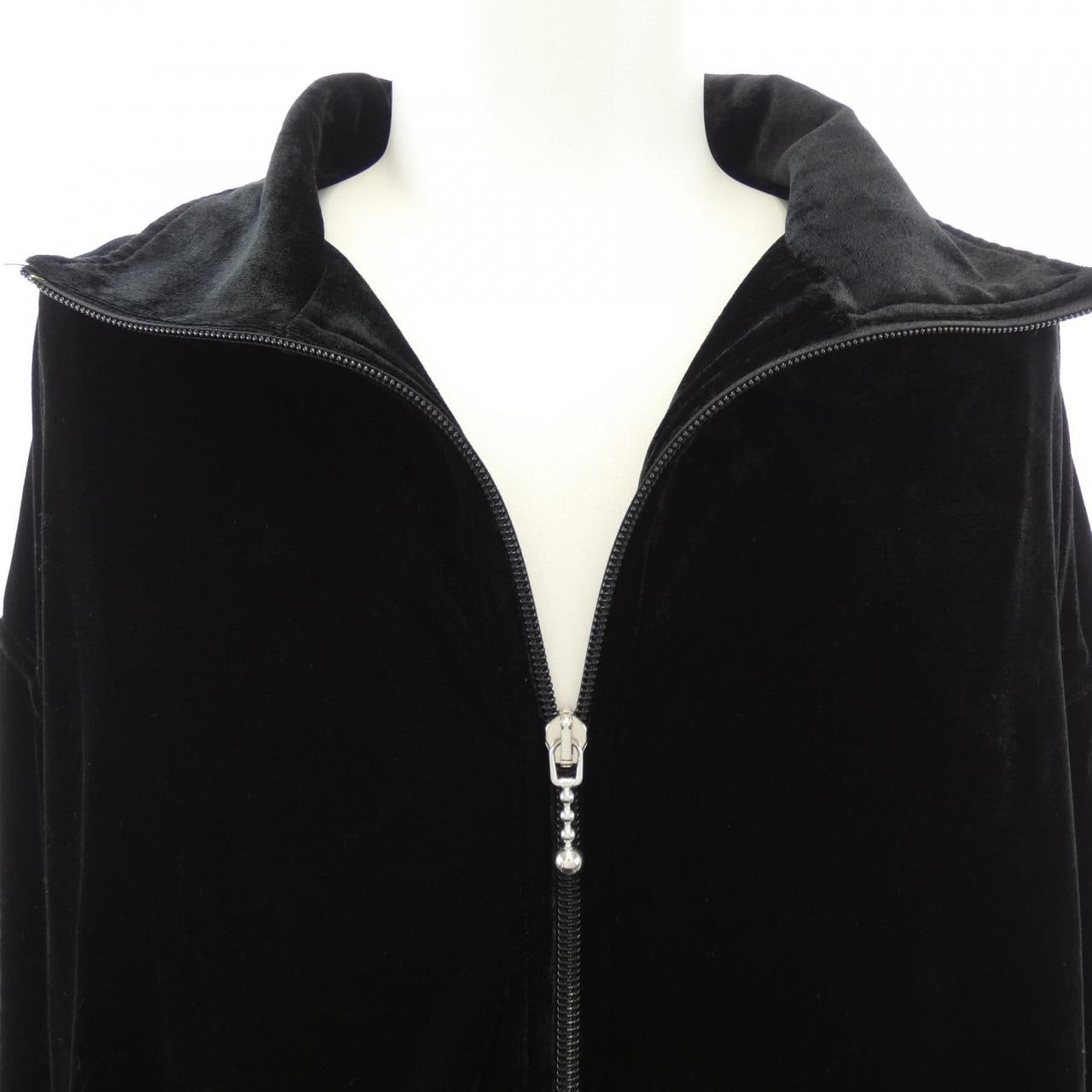 バレンシアガ BALENCIAGA 535814 TWK17 ブルゾン