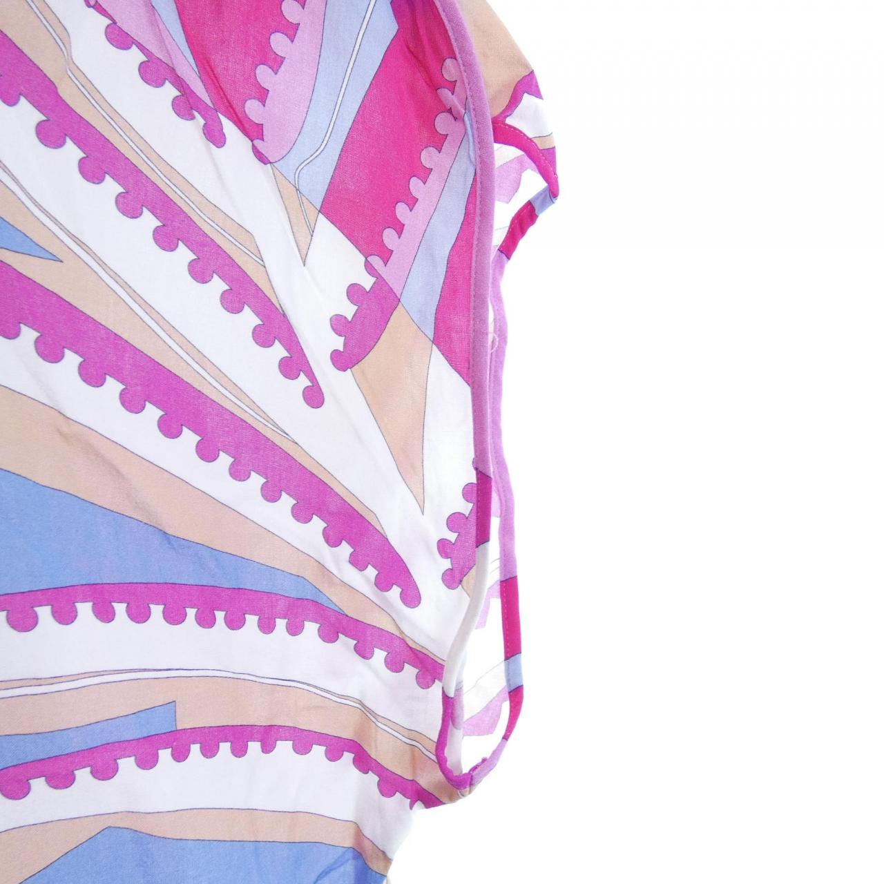 エミリオプッチ EMILIO PUCCI トップス
