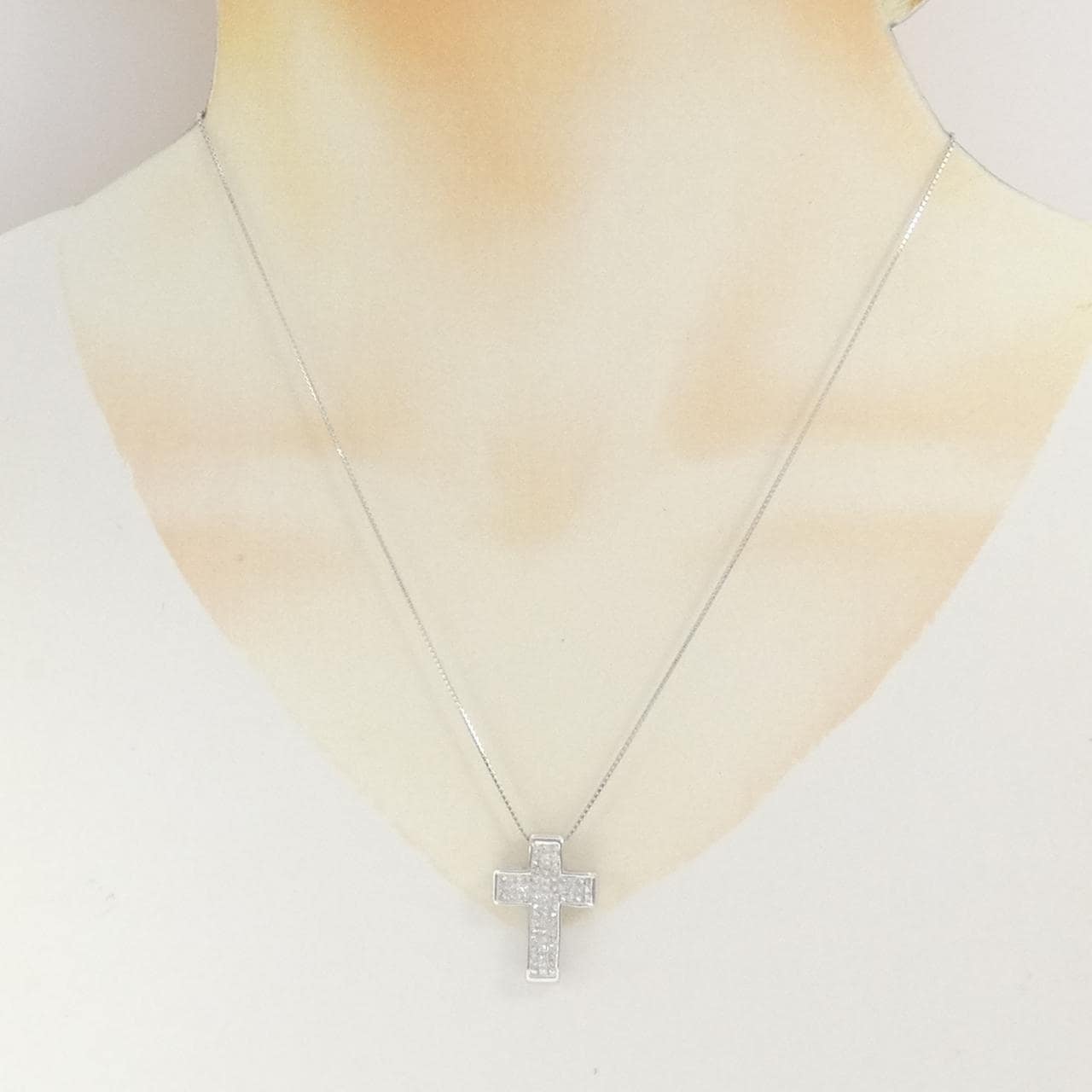 K18WG クロス ダイヤモンド ネックレス 0.85CT