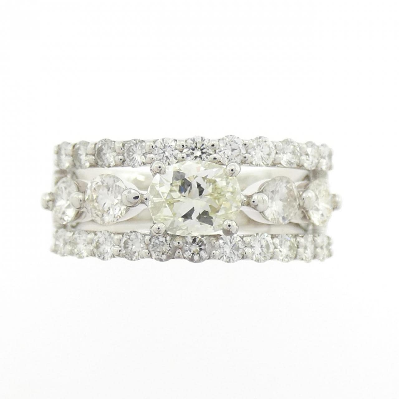 PT900 ダイヤモンド リング 0.702CT