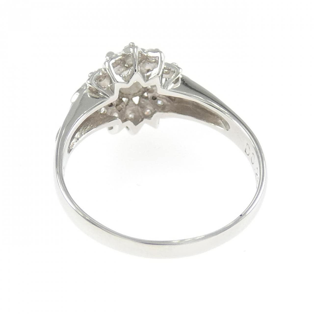 クレサンベール ダイヤモンド リング 0.28CT