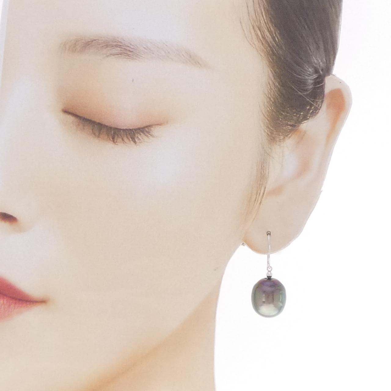 K14WG 黒蝶パール ピアス