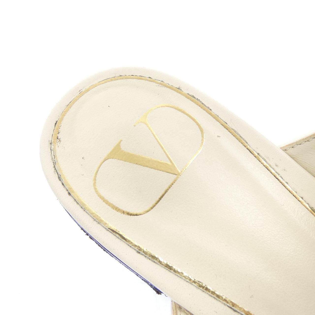 ヴァレンティノ VALENTINO サンダル