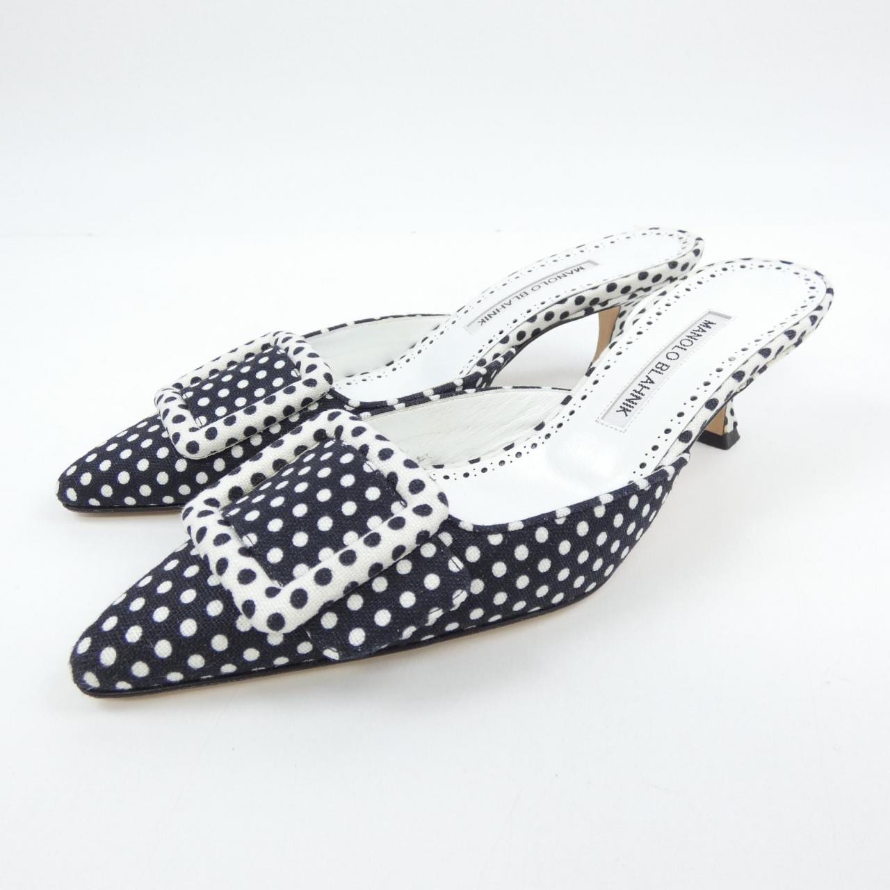 マノロブラニク MANOLO BLAHNIK MAYSALE サンダル