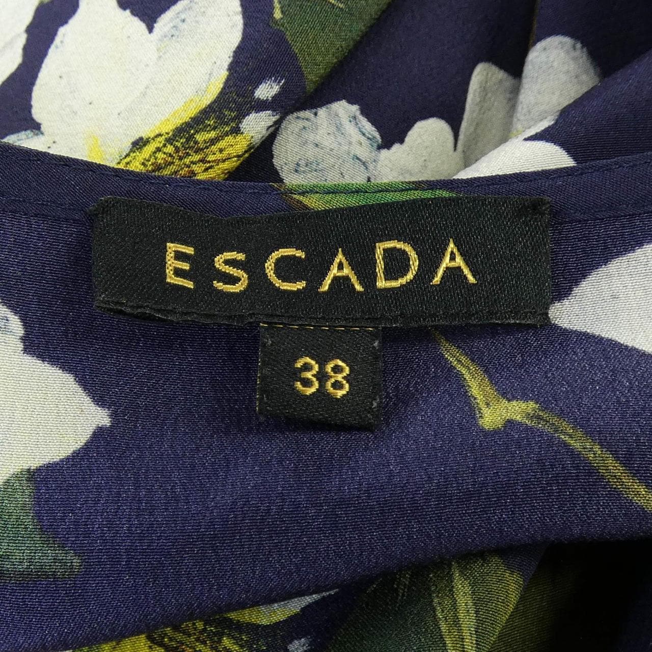 エスカーダ ESCADA トップス