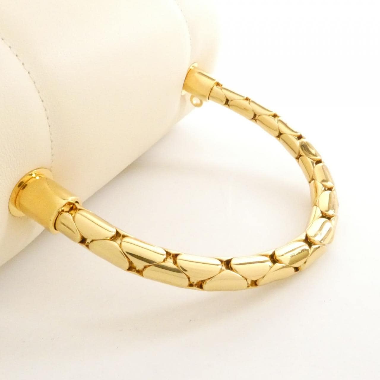 ブルガリ セルペンティ リバース 292128 バッグ