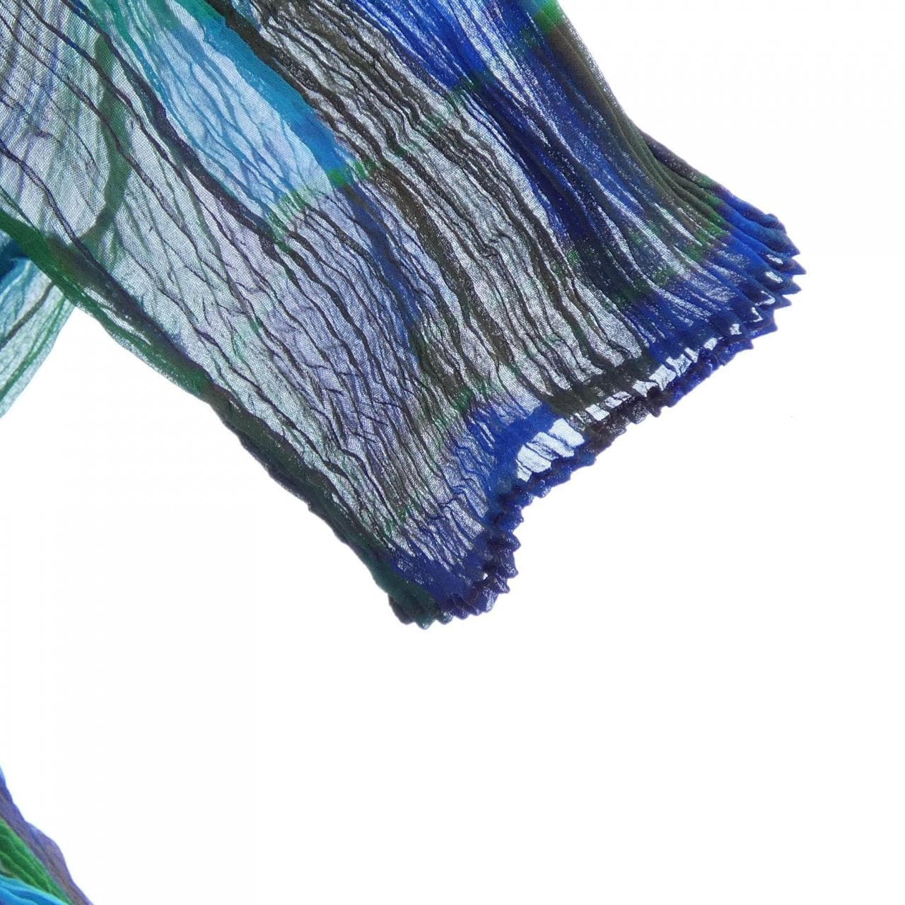 イッセイミヤケ ISSEY MIYAKE IM04FJ927 トップス