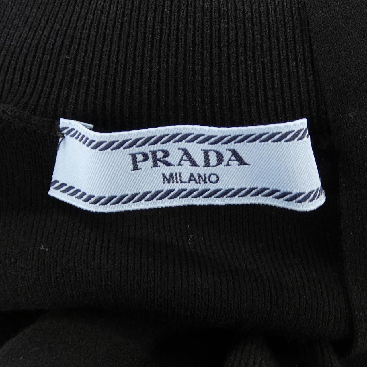 プラダ PRADA P26481 S231 12C6 ニット