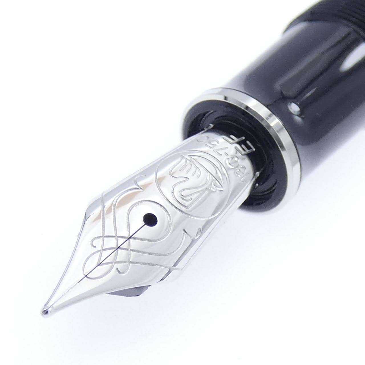 ペリカン スーベレーンM805ブラックストライプ 万年筆