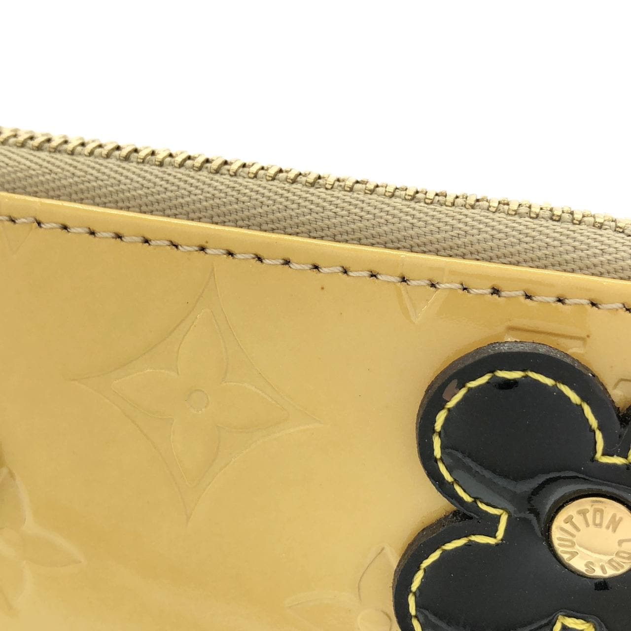 ルイヴィトン ヴェルニ(フラワー) フラワー レキシントン M92246 アクセサリーポーチ