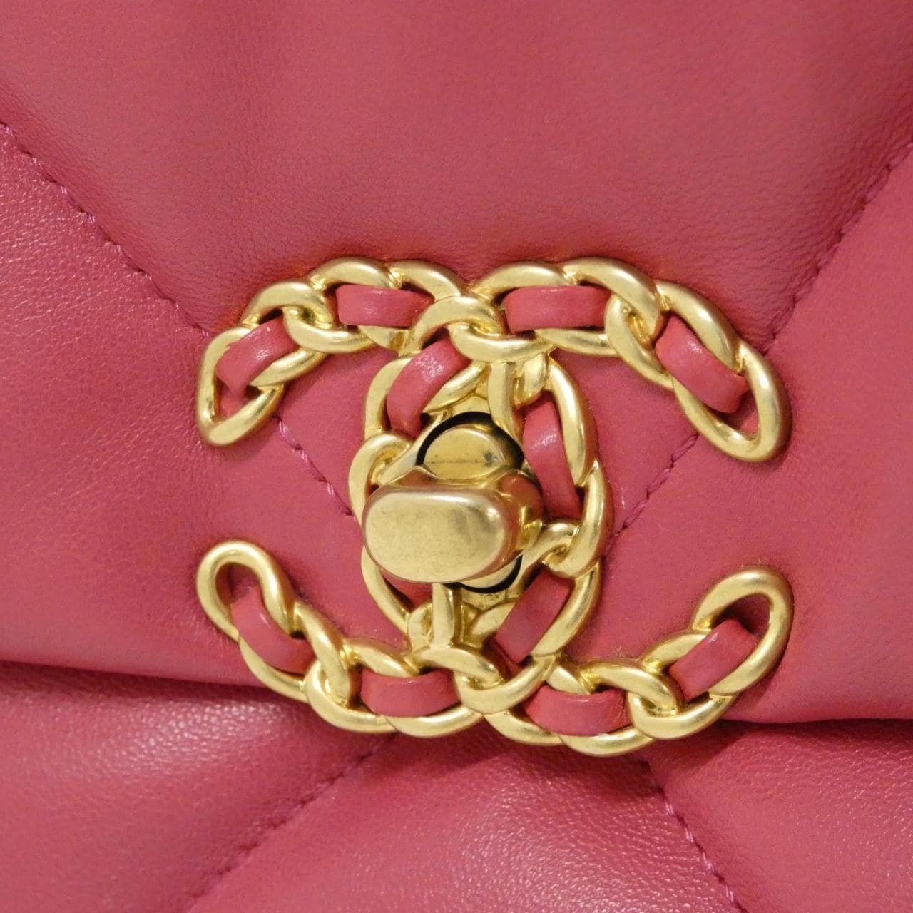 シャネル シャネル19 ライン AS1161 ショルダーバッグ