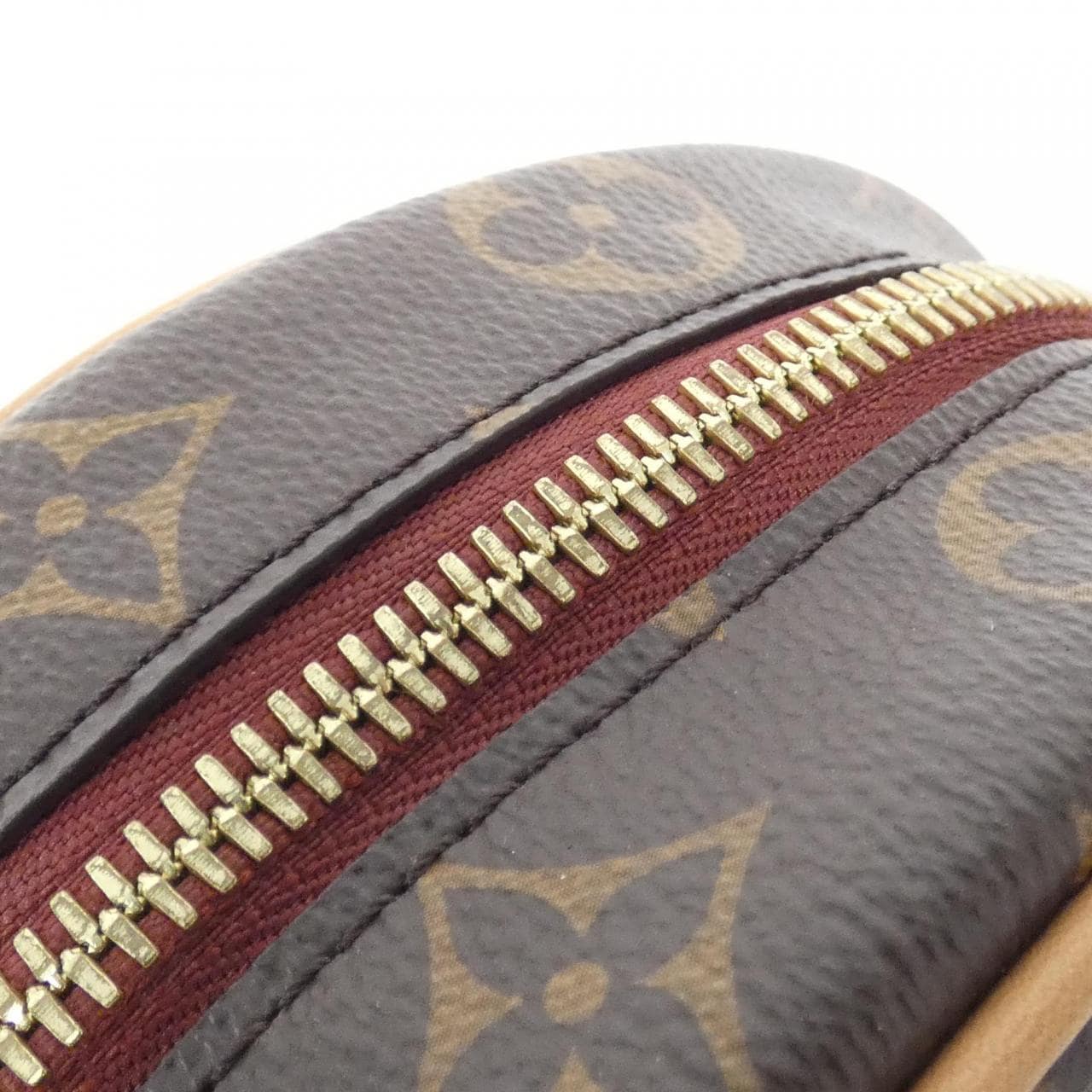 ルイヴィトン モノグラム ボワット シャポー スープル PM M45149 ショルダーバッグ