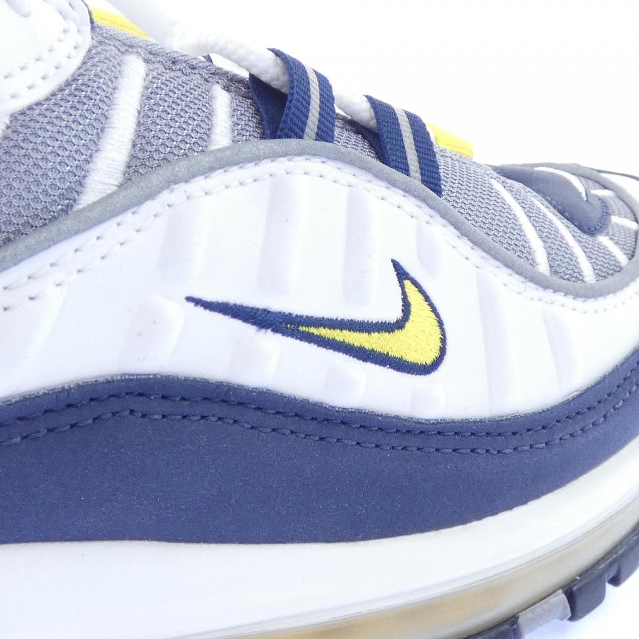 ナイキ NIKE 640744-105 シューズ