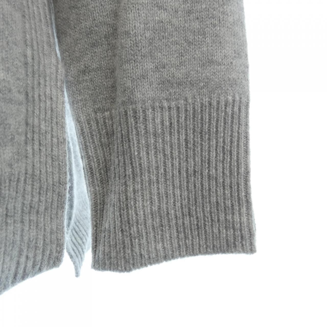 ニジュウサンク 23区 ニット