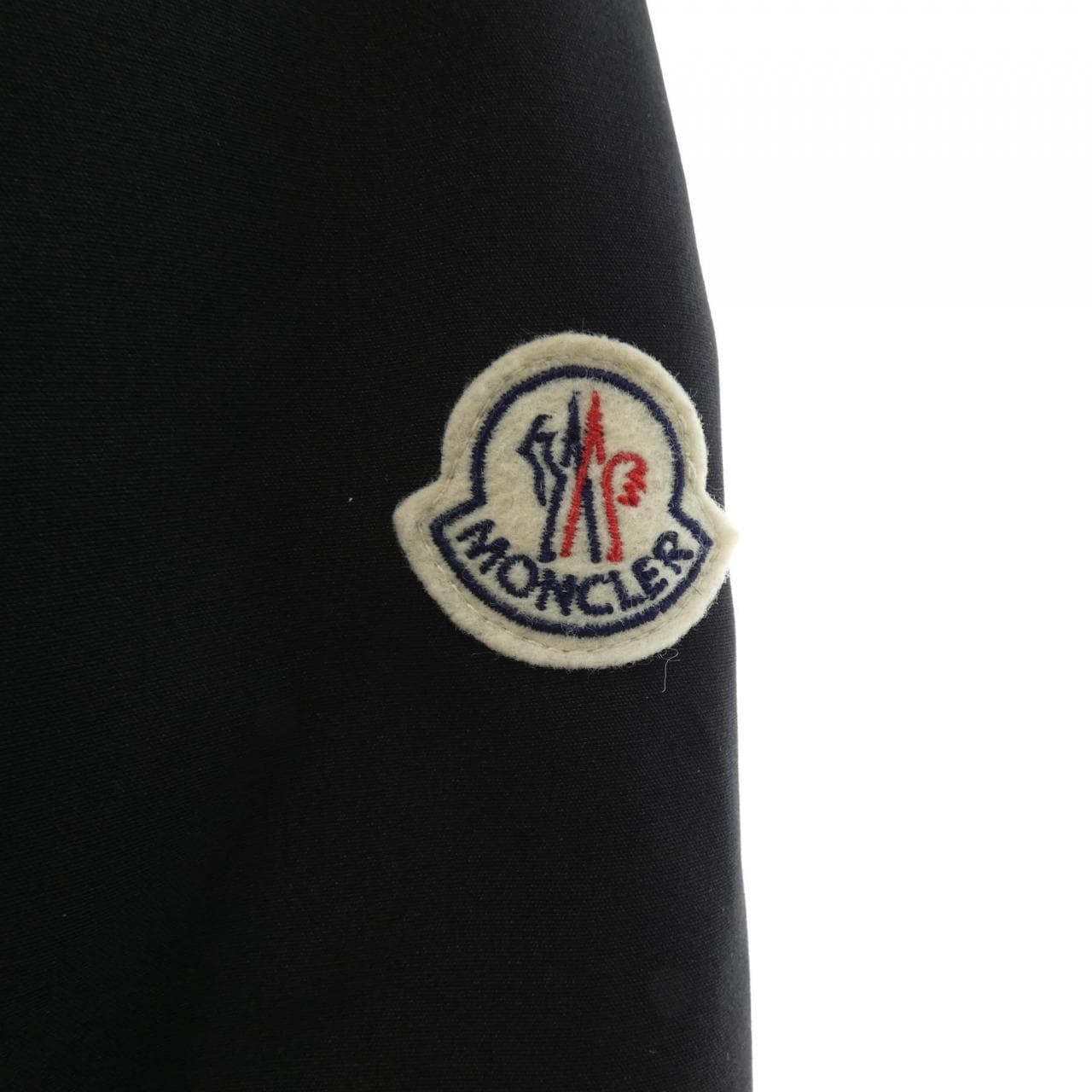 モンクレール MONCLER 57843 BARTRAMIFUR ダウンコート