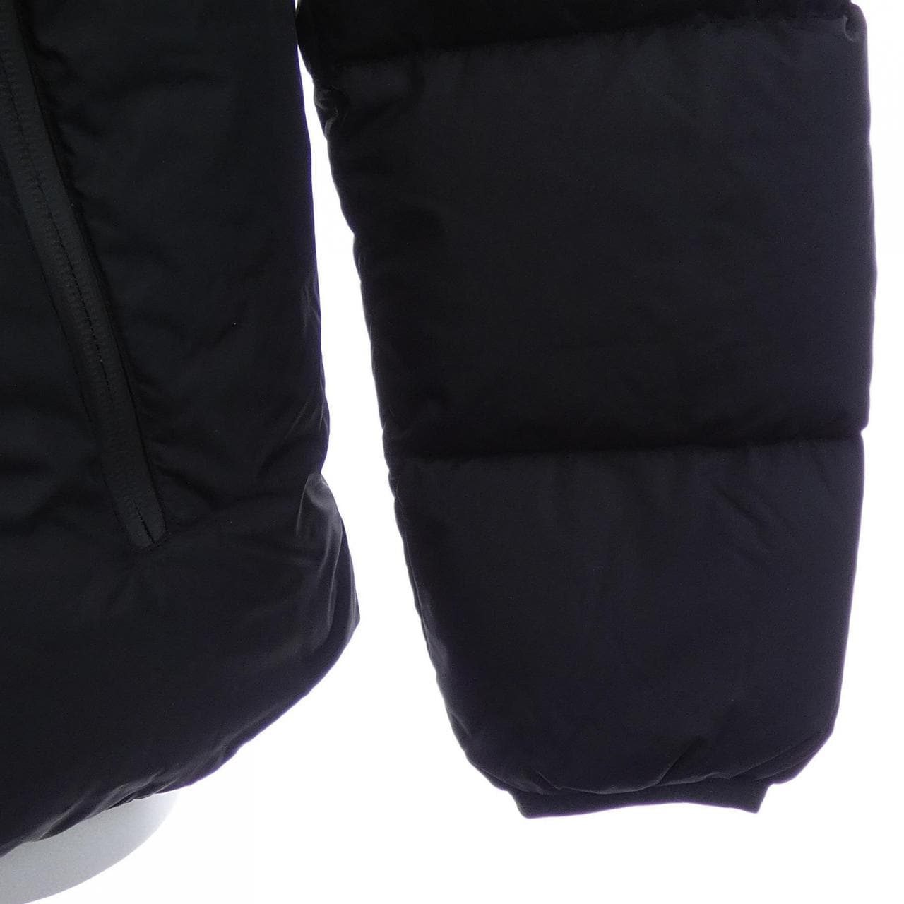 モンクレール MONCLER MONTCLA ダウンジャケット