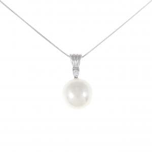 White Butterfly Pearl necklace