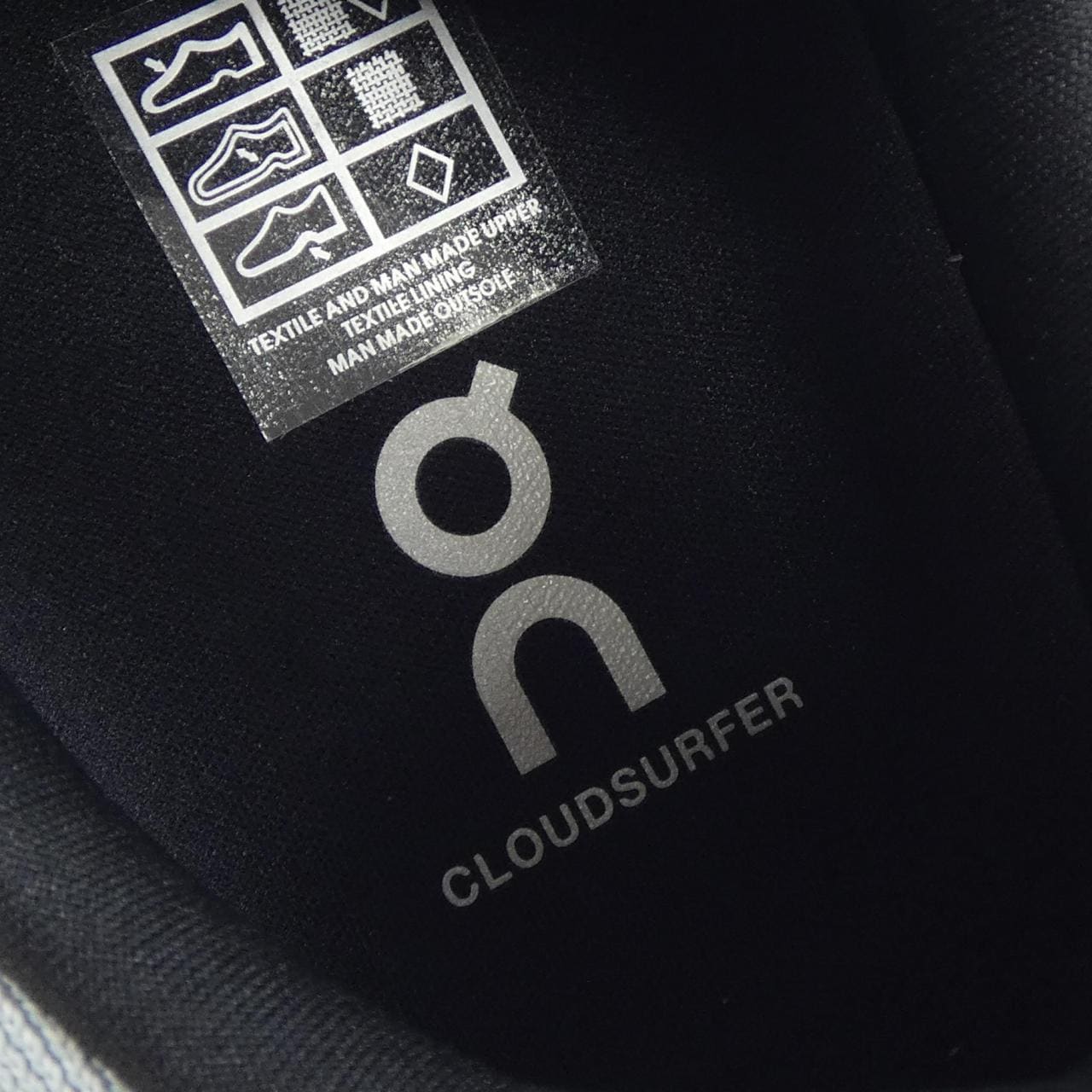 オン On 3MD10422078 スニーカー