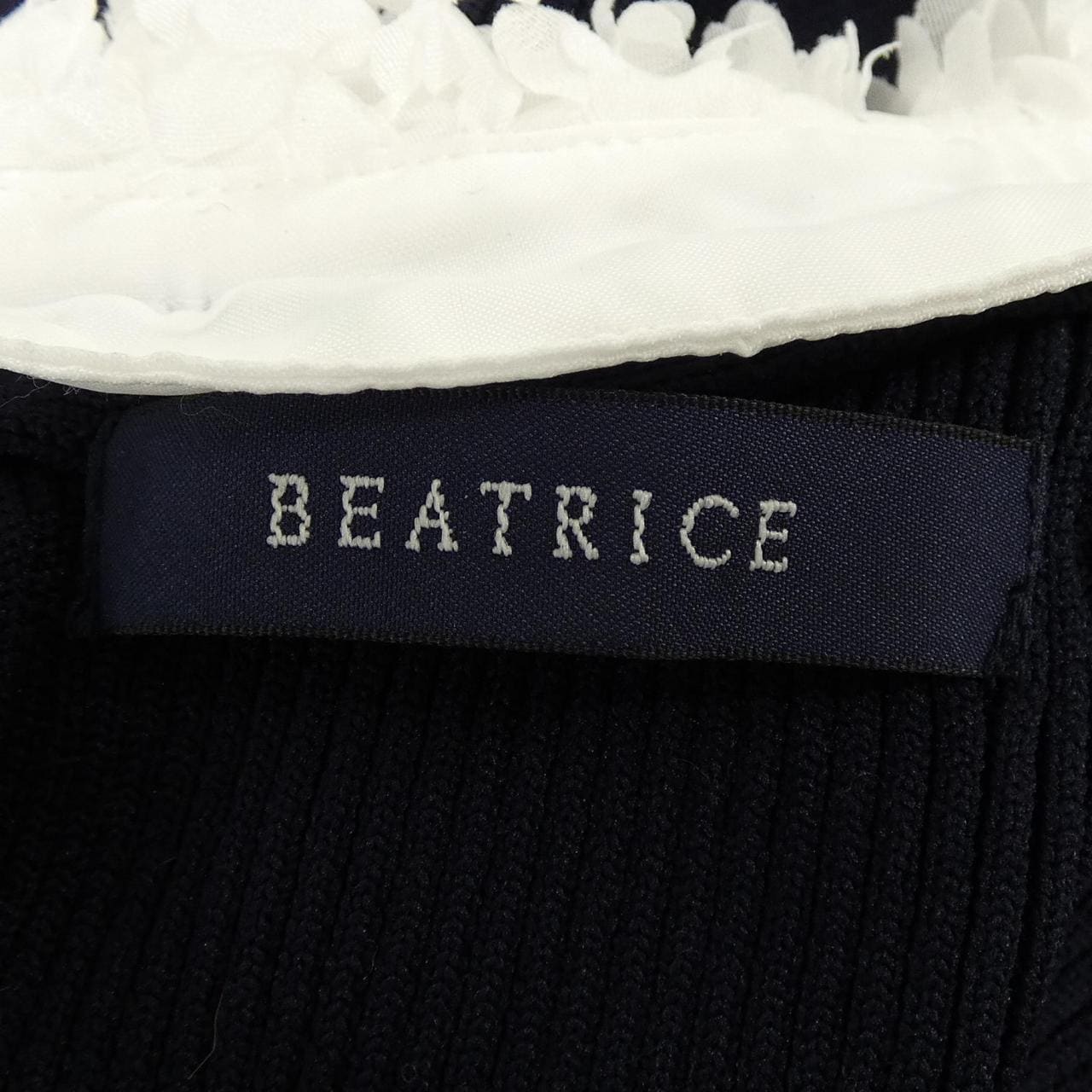 ベアトリス BEATRICE トップス