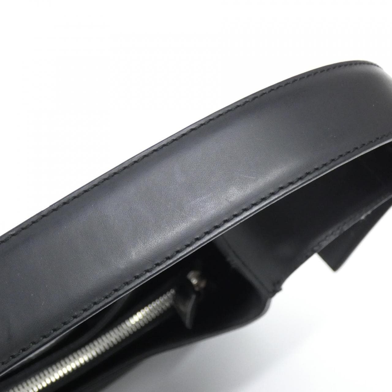 サルヴァトーレフェラガモ 21 0170 ショルダーバッグ