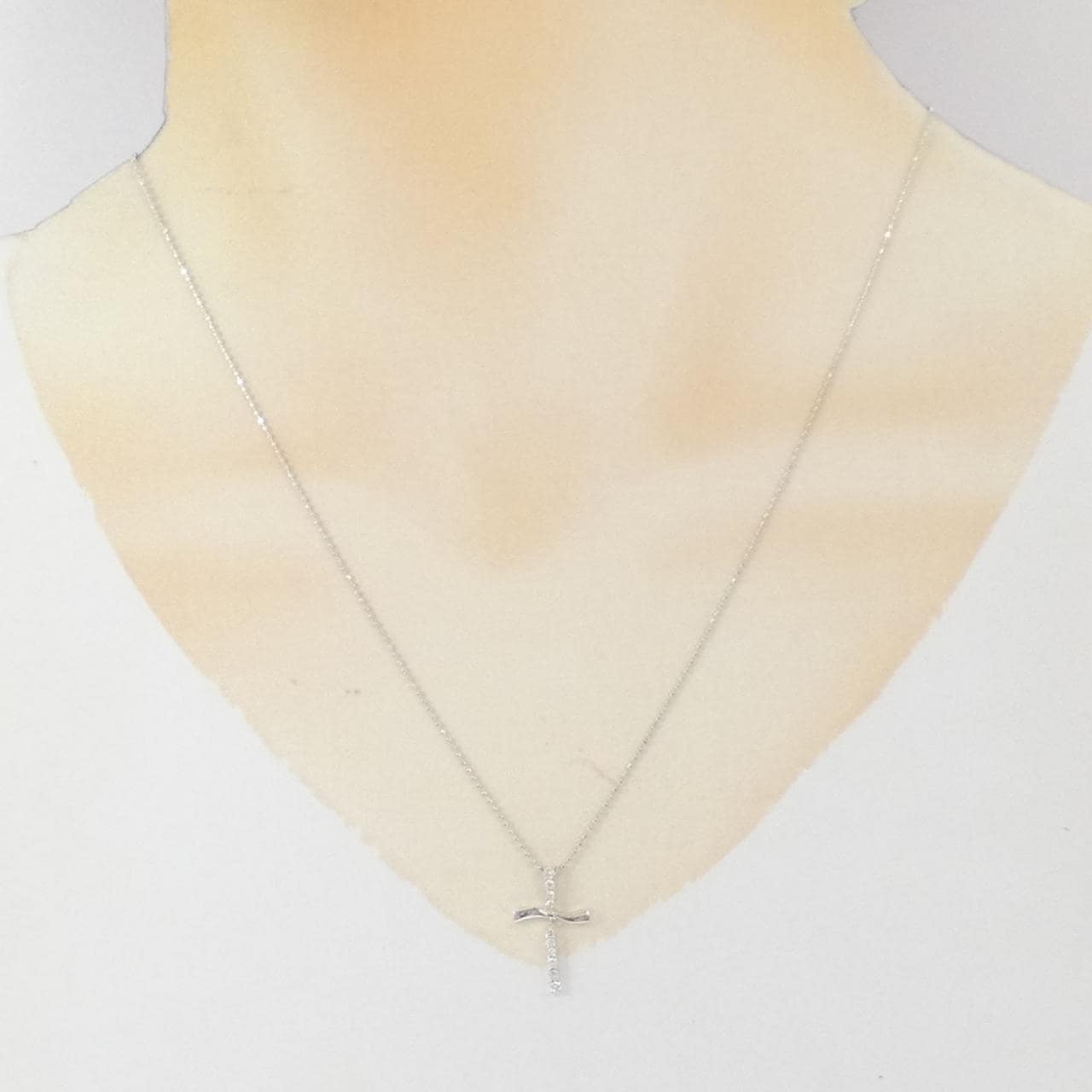 K18WG クロス ダイヤモンド ネックレス 0.13CT