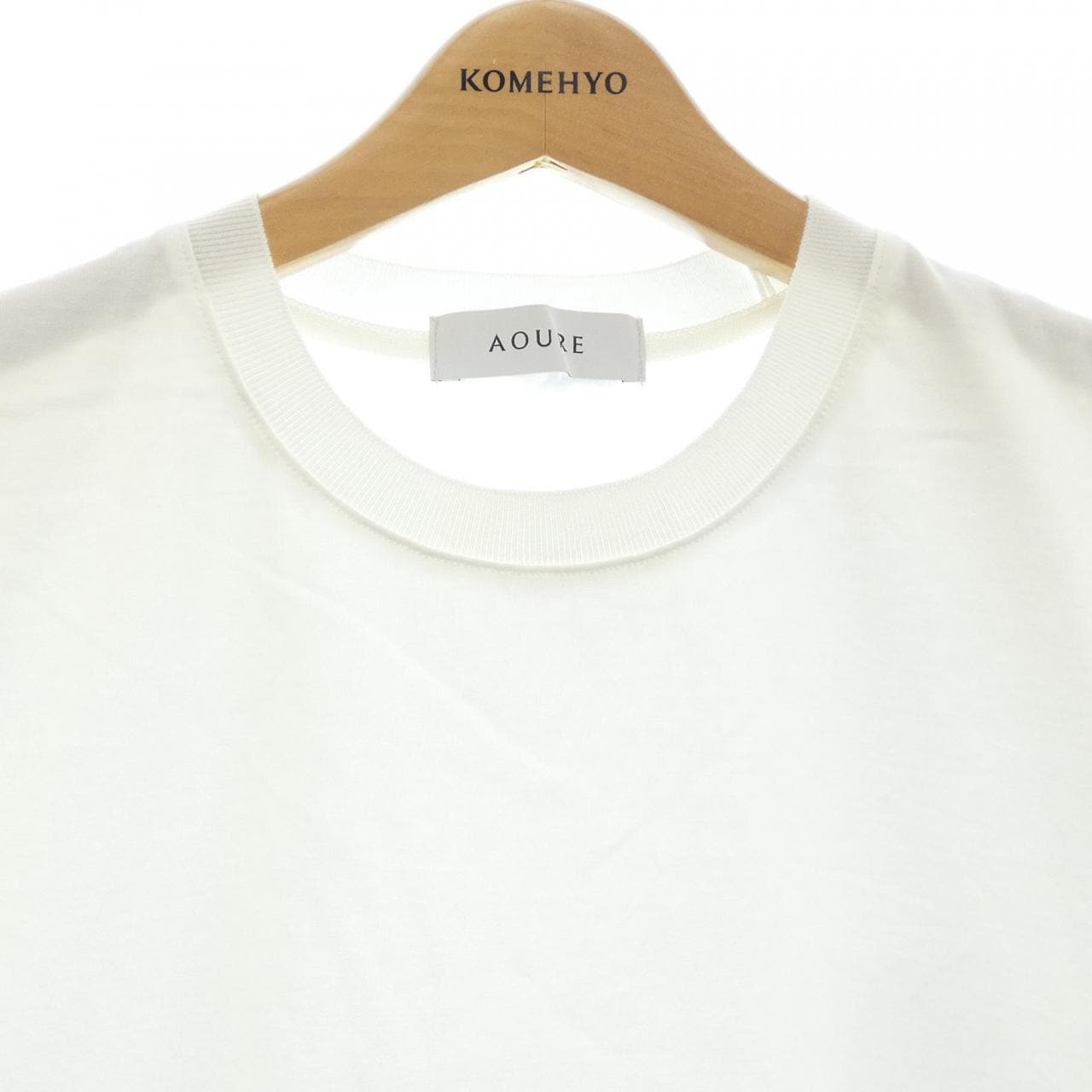 AOURE Tシャツ