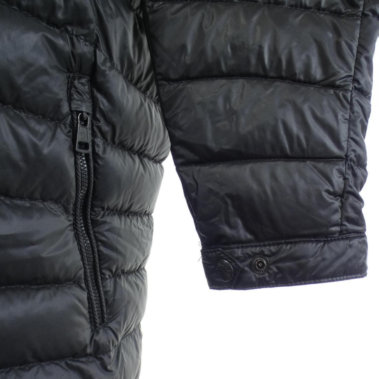 モンクレール MONCLER ROYAT ダウンジャケット