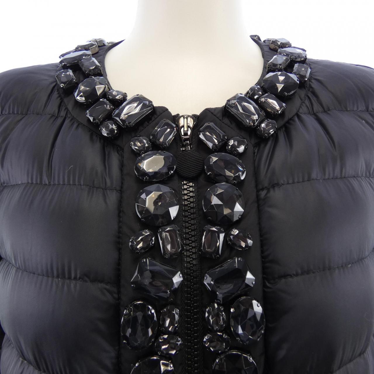 モンクレール MONCLER VELUE ダウンジャケット