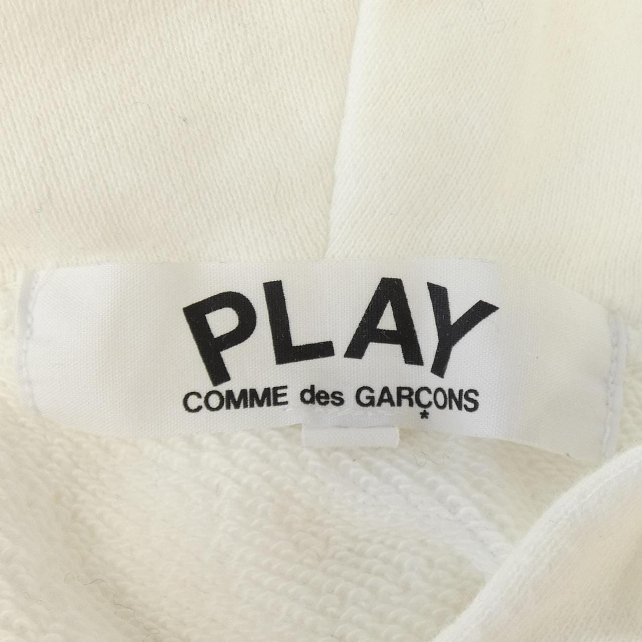 プレイコムデギャルソン PLAY COMME des GARCONS AZ-T293 パーカー