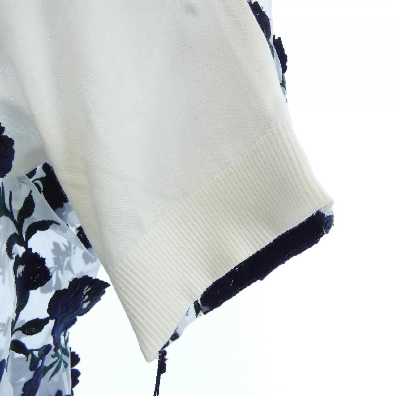 サカイ SACAI 26-08533 トップス