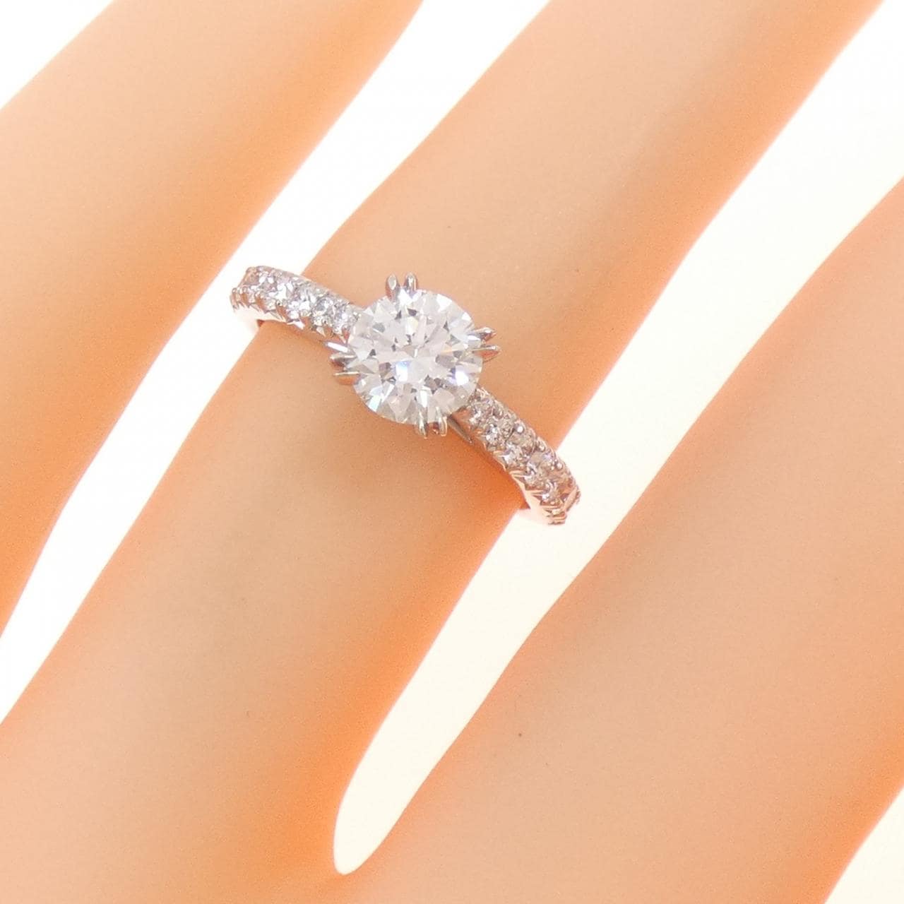 ハリーウィンストン ブリリアント ラブ リング 0.55CT F VVS2 3EXT