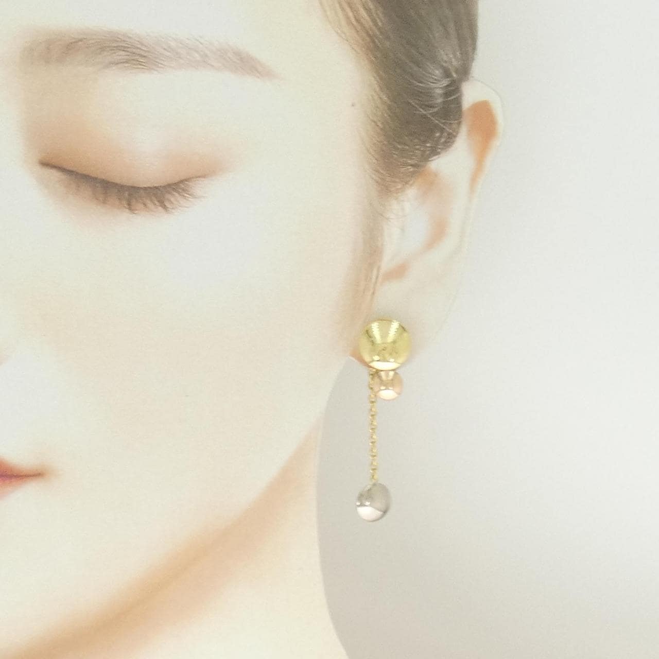 カルティエ スイート トリニティ ピアス